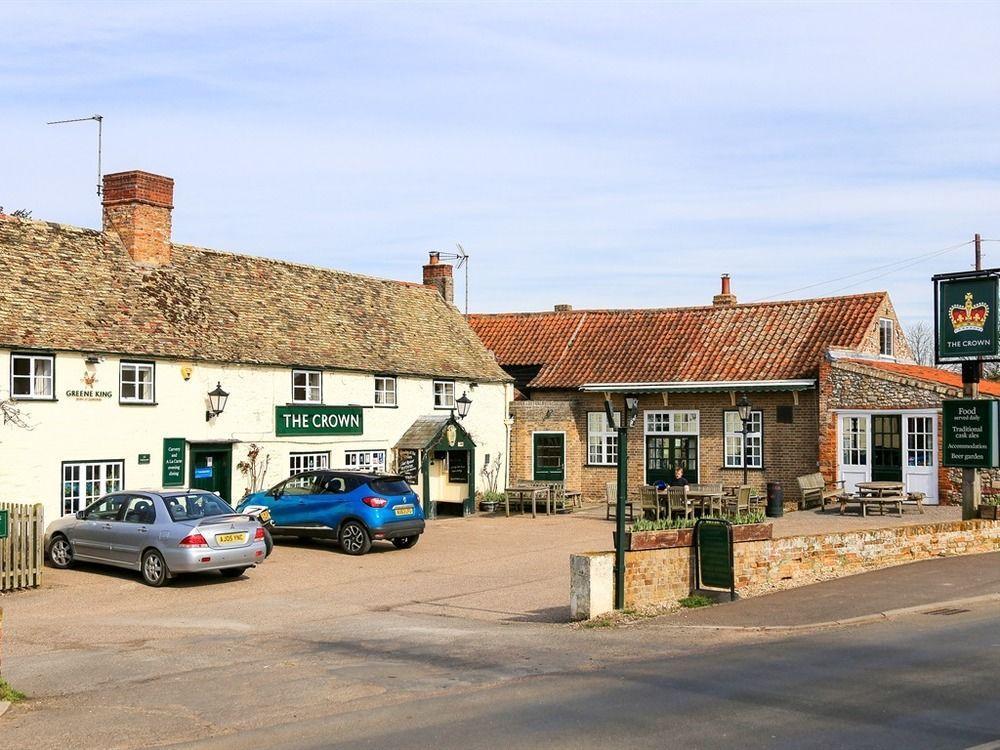 The Crown Inn Gayton  Exterior foto