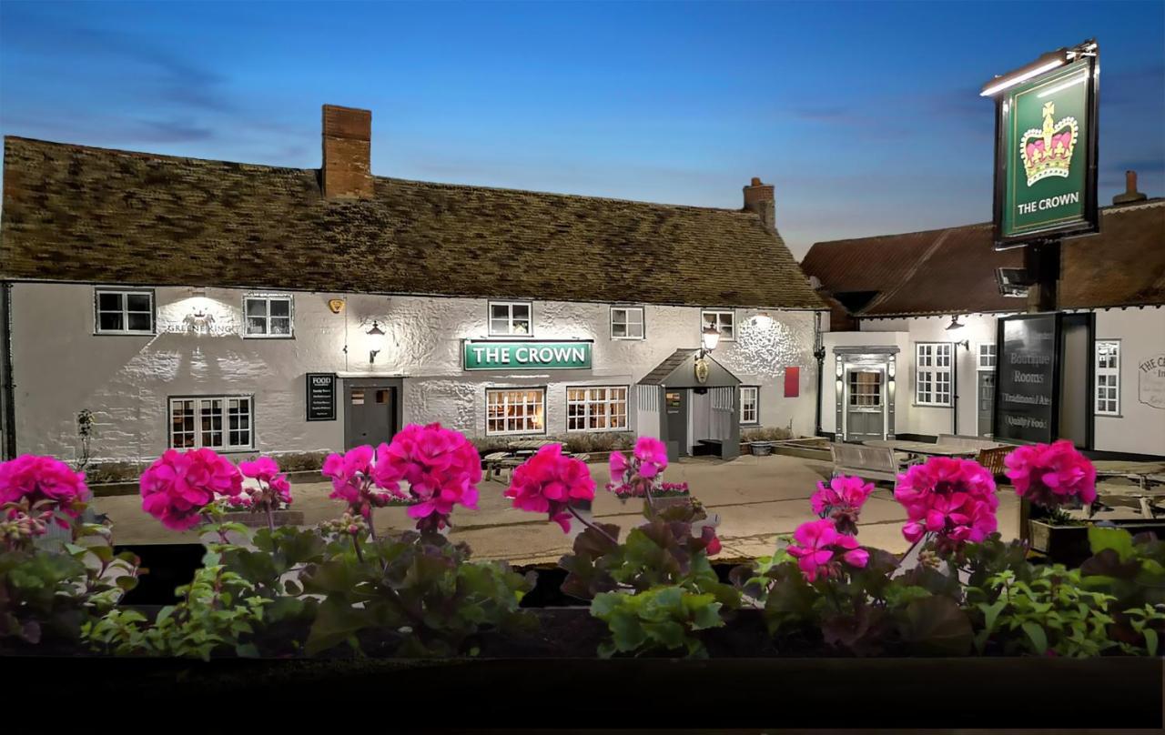 The Crown Inn Gayton  Exterior foto