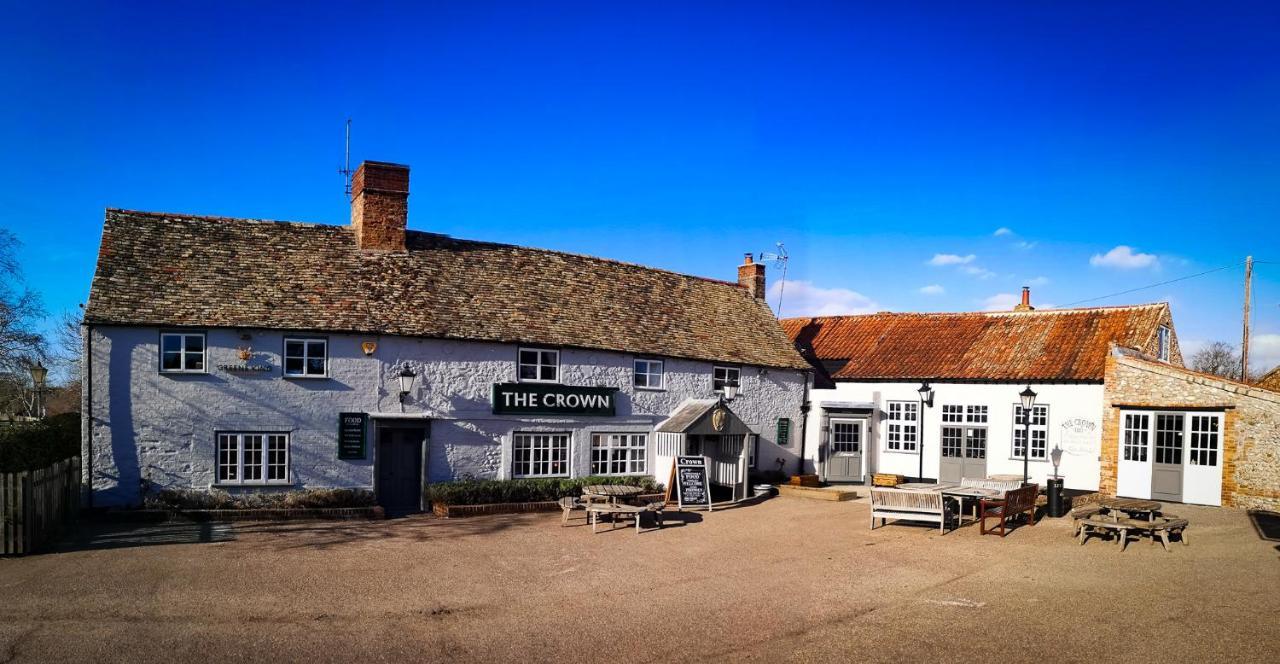 The Crown Inn Gayton  Exterior foto